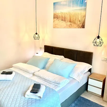 Venezia De Luxe 3* 莱鲍