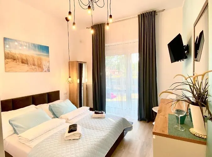 Venezia De Luxe Bed & Breakfast Łeba